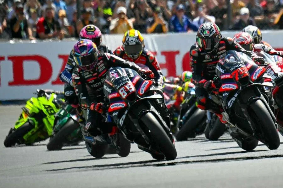 Jorge Martín, en el sprint de Le Mans